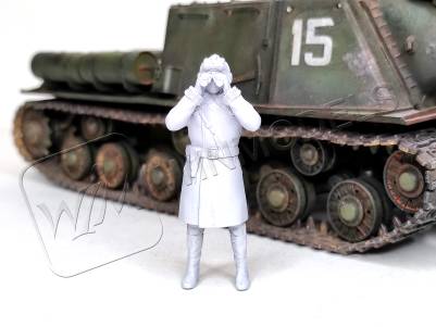 Фигура командира танка СССР, зима  1943 г., поза 2. Масштаб 1:35